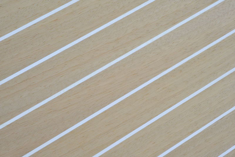Scanalato Iroko Gommato Bianco
